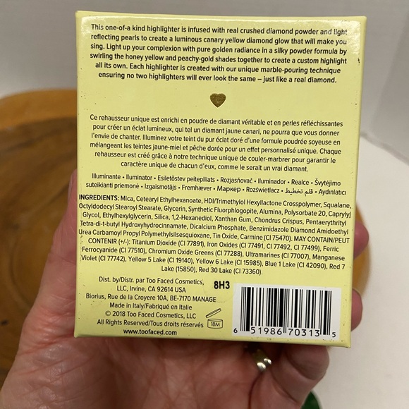 Too Faced Diamond Fire Highlighter NwT Diamond Light - Picture 9 of 10